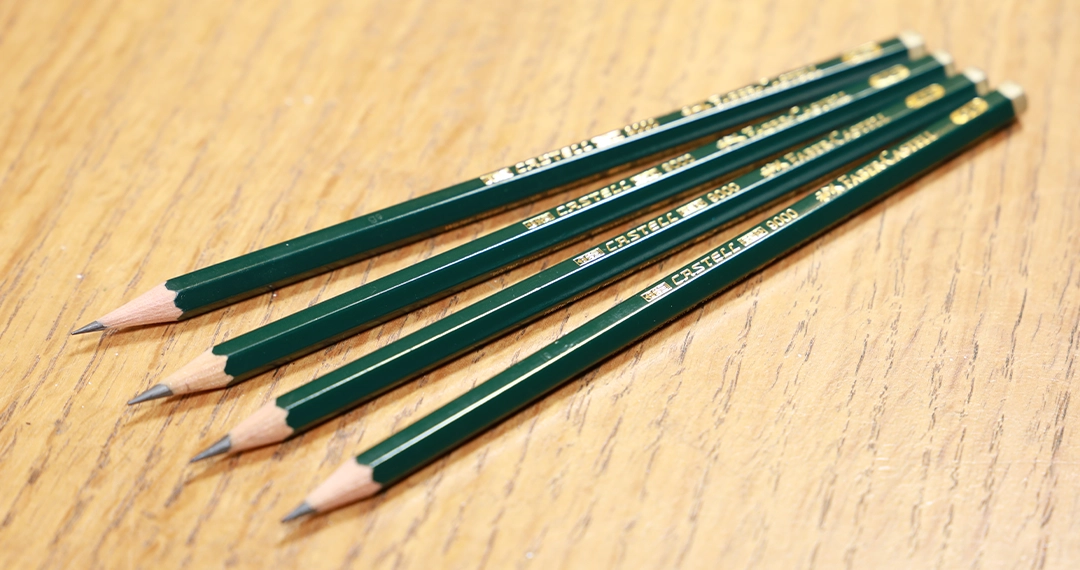 Faber-Castell 9000 professional graphite pencils used for detailed pet portrait drawings